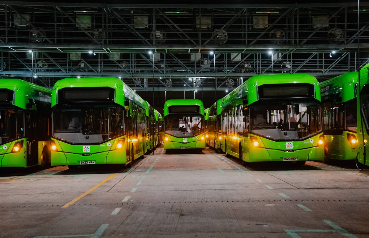 Heliox and First Bus Accelerate a Zero-Emission Future with Five New Charging Depots